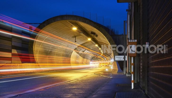 Il traforo del Monte Bianco chiude fino a dicembre: ecco le alternative - Foto 7 di 13