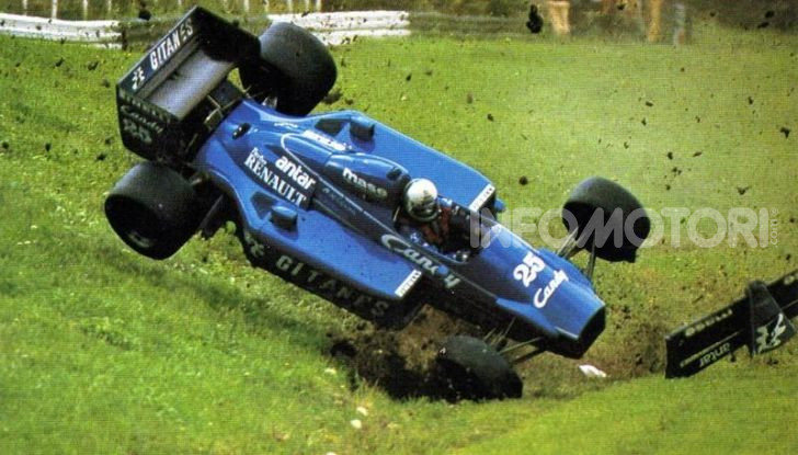 F1: i piloti più famosi licenziati a stagione in corso - Foto 16 di 16