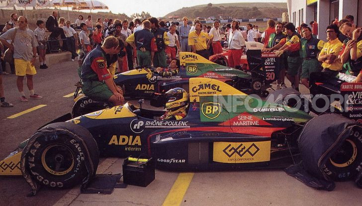 F1: i piloti più famosi licenziati a stagione in corso - Foto 15 di 16