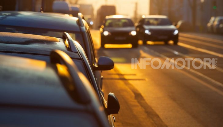 Sorpasso a destra in città e in autostrada: quando è possibile? - Foto 9 di 10