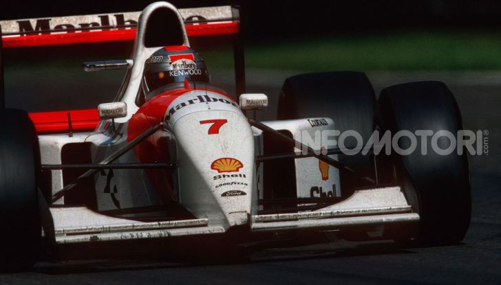 F1: i piloti più famosi licenziati a stagione in corso - Foto 12 di 16