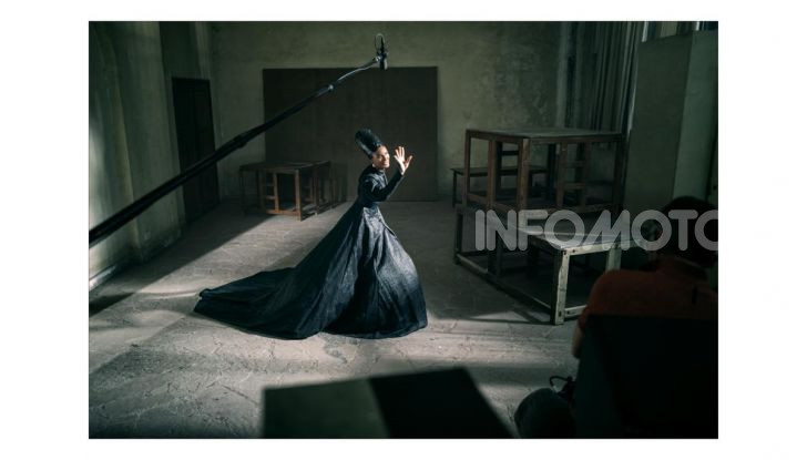 Calendario Pirelli 2020: Looking for Juliet con Emma Watson - Foto 10 di 23