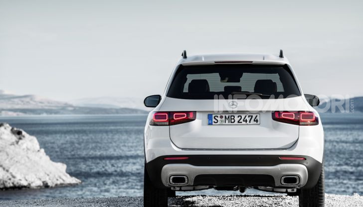 Nuovo Mercedes GLB: prezzi e motori del SUV 7 posti - Foto 9 di 16
