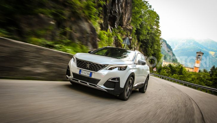 Peugeot 3008 GT Hybrid4, consumi e motori - Foto 4 di 15