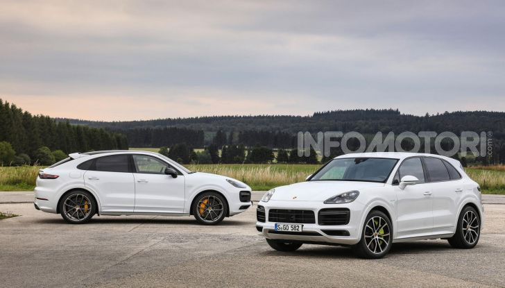 Porsche Cayenne Turbo S E-Hybrid: dati tecnici, prezzi e consumi - Foto 6 di 13