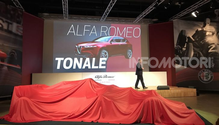 Alfa Romeo Giulia e Stelvio 2020, nuovo spot TV con Kimi Räikkönen - Foto 5 di 18