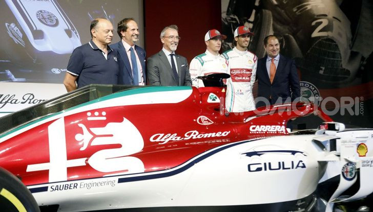 Alfa Romeo Giulia e Stelvio 2020, nuovo spot TV con Kimi Räikkönen - Foto 3 di 18