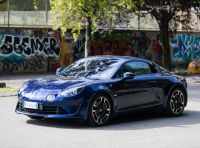 [VIDEO] Prova Alpine A110: i cinque motivi per avere il piccolo gioiello francese