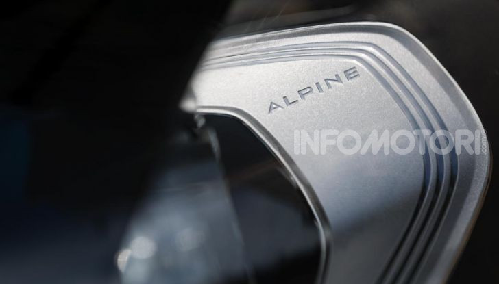 [VIDEO] Prova Alpine A110: i cinque motivi per avere il piccolo gioiello francese - Foto 8 di 45