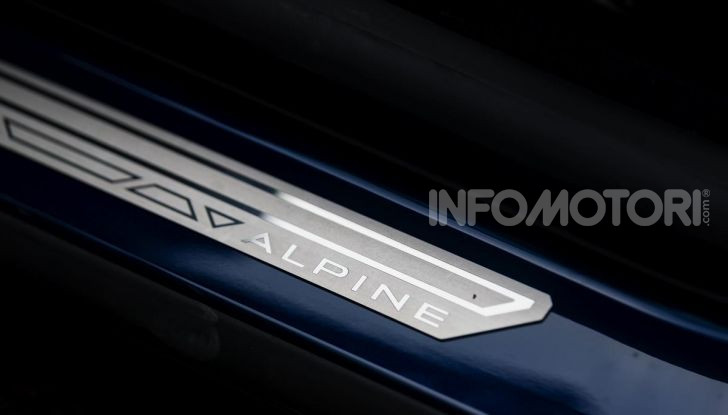 [VIDEO] Prova Alpine A110: i cinque motivi per avere il piccolo gioiello francese - Foto 37 di 45