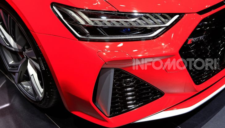 Audi RS6 Avant: un po’ station wagon un po’ supercar - Foto 9 di 23