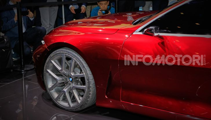 BMW Concept 4 anticipa il design futuro del brand - Foto 16 di 34