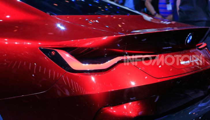 BMW Concept 4 anticipa il design futuro del brand - Foto 18 di 34