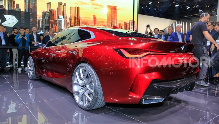 BMW Concept 4 anticipa il design futuro del brand - Foto 19 di 34