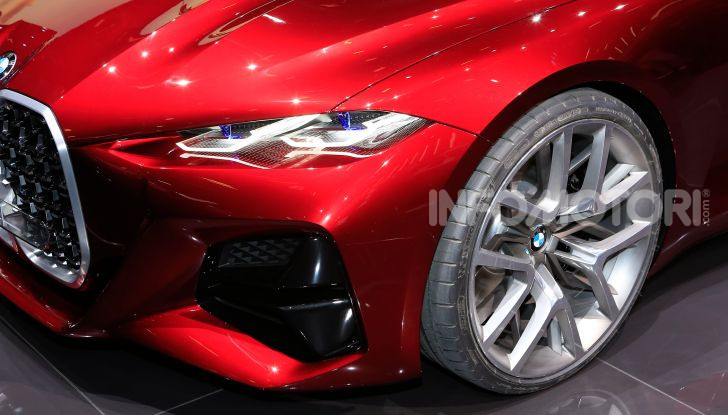 BMW Concept 4 anticipa il design futuro del brand - Foto 28 di 34