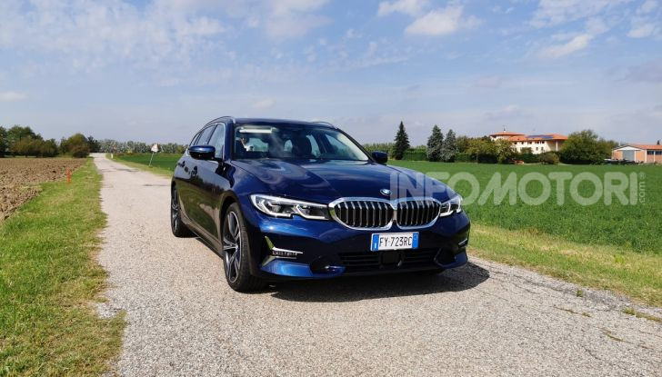 [VIDEO] Prova su strada nuova BMW Serie 3 Touring: La regina è tornata! - Foto 9 di 35