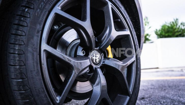 [VIDEO] Prova su strada Alfa Romeo Giulietta 2019: Bella per Tradizione! - Foto 7 di 28