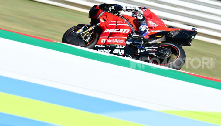 MotoGP 2019, GP di San Marino: Yamaha al top nelle libere di Misano, Vinales il più veloce - Foto 26 di 35