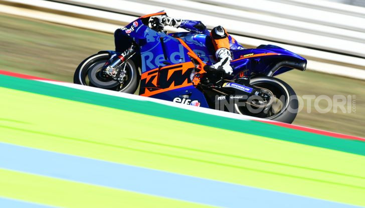 MotoGP 2019, GP di San Marino: Yamaha al top nelle libere di Misano, Vinales il più veloce - Foto 25 di 35