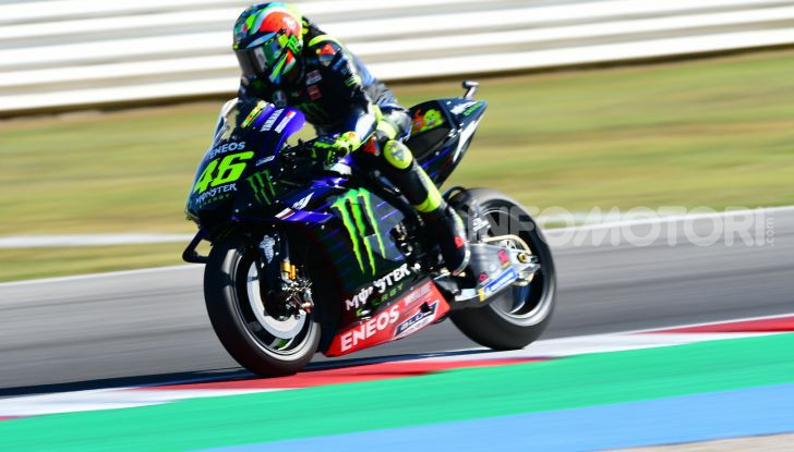 MotoGP 2019, GP di San Marino: Yamaha al top nelle libere di Misano, Vinales il più veloce - Foto 31 di 35