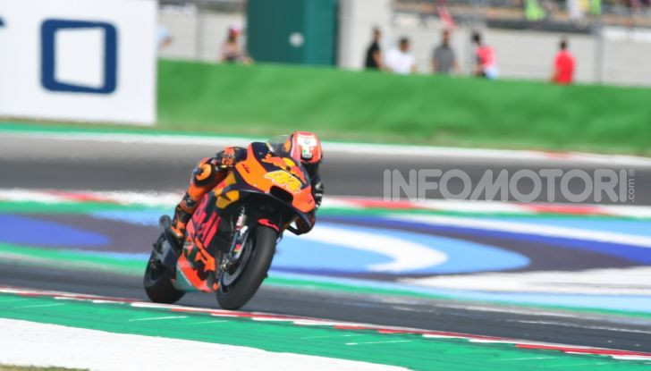 MotoGP 2019: Marquez vince a Misano in volata su Quartararo, terzo Vinales davanti a Rossi - Foto 22 di 35
