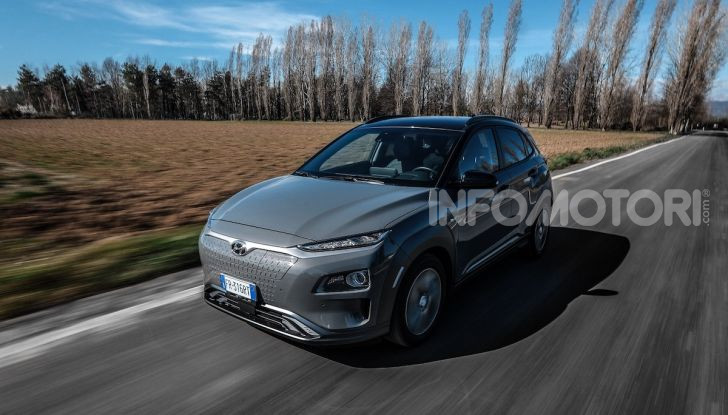 Hyundai Kona Electric: il SUV compatto a zero emissioni a 299€ al mese - Foto 1 di 4