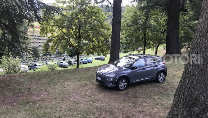 Hyundai Kona Hybrid, prezzi e prestazioni del SUV compatto - Foto 8 di 10