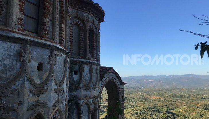 Viaggi in moto, Grecia: il giro del Peloponneso con una Suzuki V-Strom 1000 XT - Foto 26 di 43