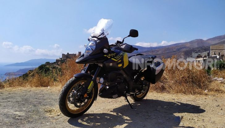 Viaggi in moto, Grecia: il giro del Peloponneso con una Suzuki V-Strom 1000 XT - Foto 15 di 43