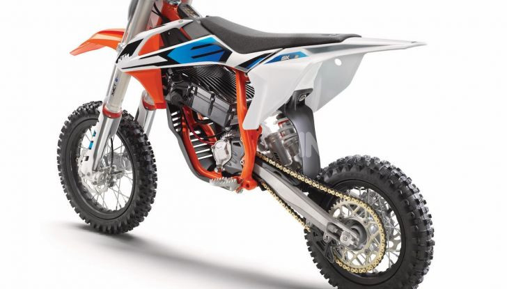 KTM lancia la minicross elettrica SX-E 5 - Foto 4 di 5