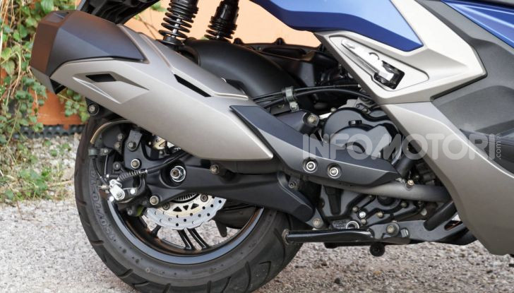 Prova Kymco Xciting 400i s: pochi difetti, tanta sostanza - Foto 5 di 51