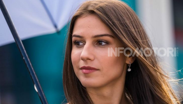 [GALLERY] Le ombrelline più belle del GP di Misano 2019 - Foto 27 di 81