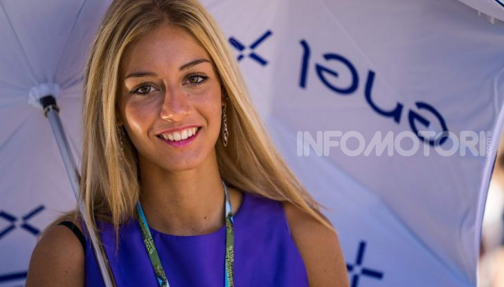 [GALLERY] Le ombrelline più belle del GP di Misano 2019 - Foto 32 di 81