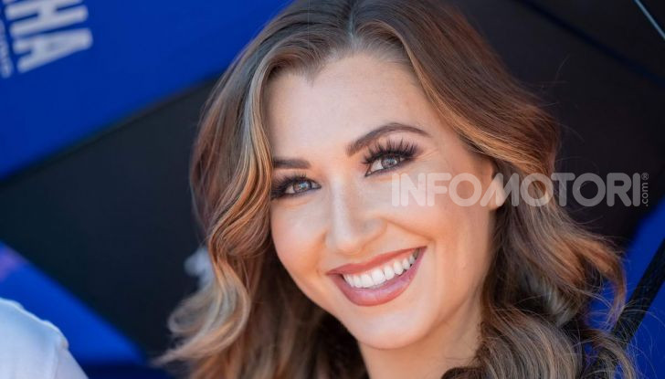 [GALLERY] Le ombrelline più belle del GP di Misano 2019 - Foto 42 di 81