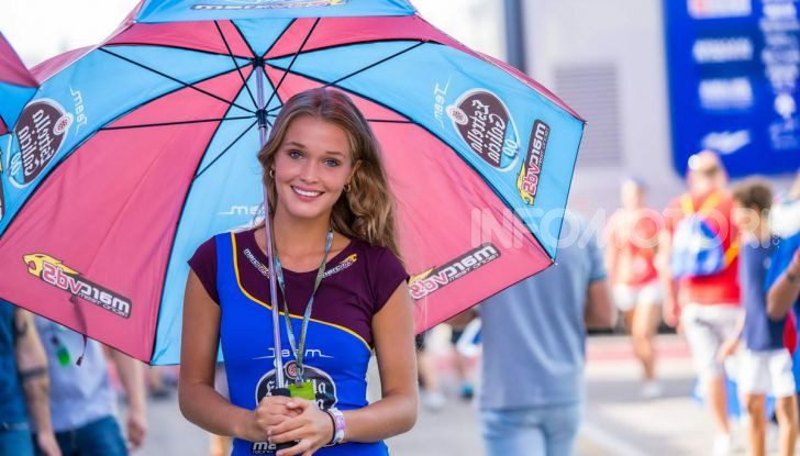 [GALLERY] Le ombrelline più belle del GP di Misano 2019 - Foto 78 di 81