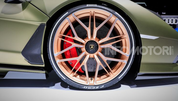 Lamborghini Sian: l’ibrida di Sant’Agata è un fulmine da 819CV - Foto 17 di 45