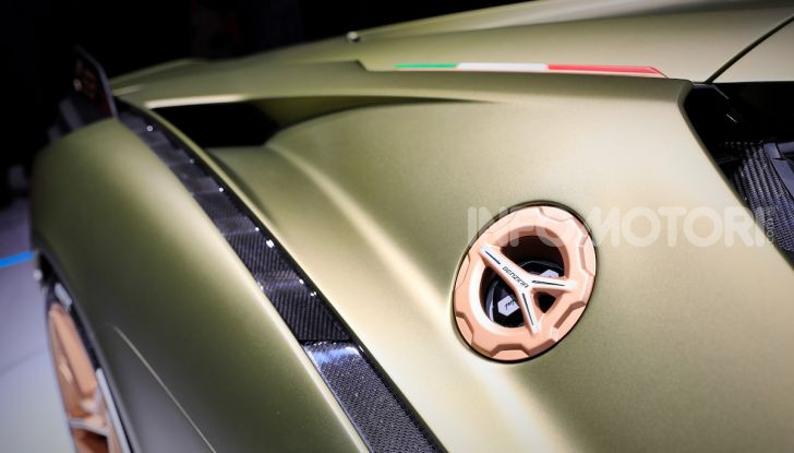 Lamborghini Sian: l’ibrida di Sant’Agata è un fulmine da 819CV - Foto 21 di 45