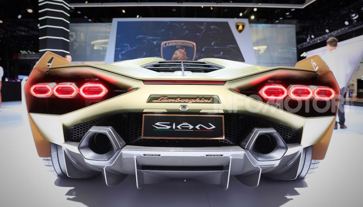 Lamborghini Sian: l’ibrida di Sant’Agata è un fulmine da 819CV - Foto 30 di 45
