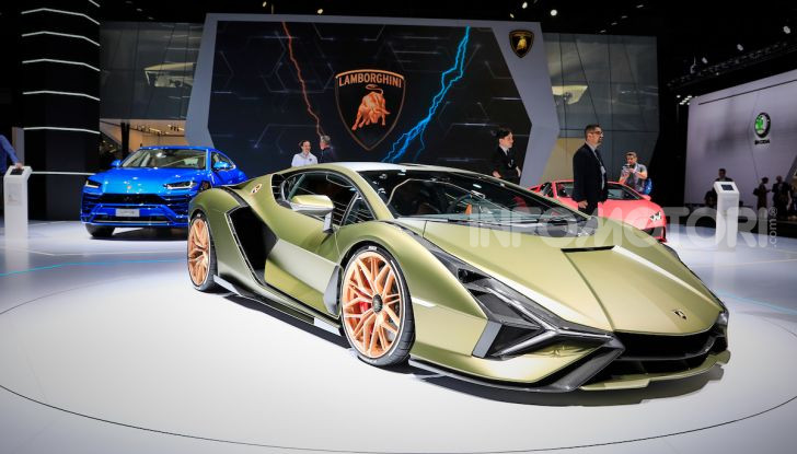 Lamborghini Sian: l’ibrida di Sant’Agata è un fulmine da 819CV - Foto 18 di 45