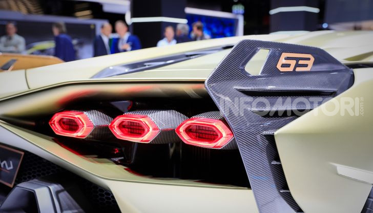 Lamborghini Sian: l’ibrida di Sant’Agata è un fulmine da 819CV - Foto 11 di 45