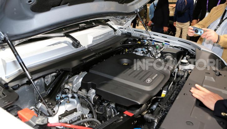 Land Rover Defender 2020, dati e informazioni - Foto 29 di 47