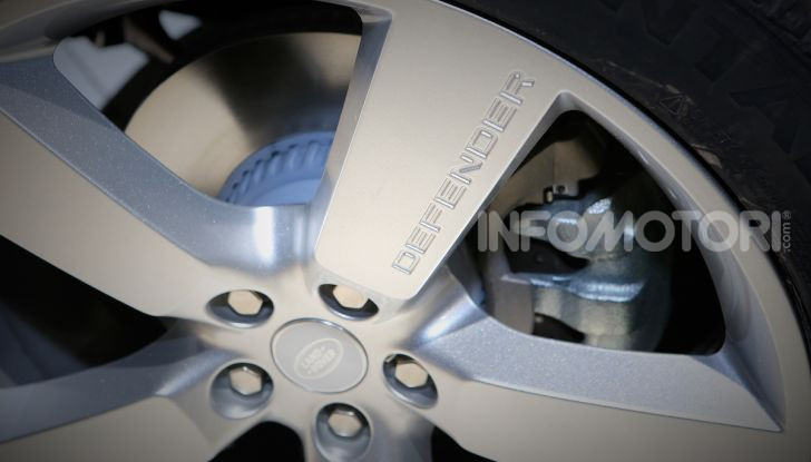 Land Rover Defender 2020, dati e informazioni - Foto 34 di 47