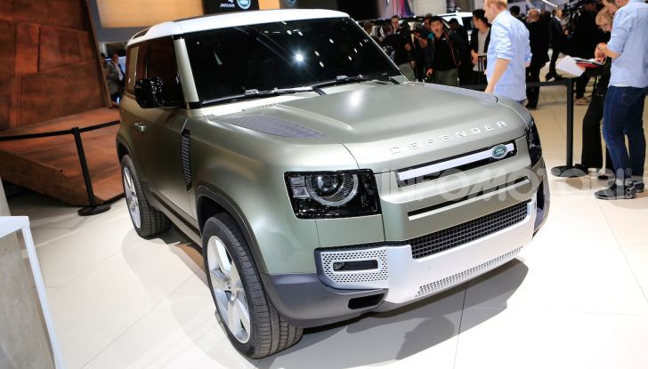 Land Rover Defender 2020: caratteristiche, prezzi e prima prova 