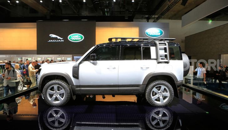 Land Rover Defender 2020, dati e informazioni - Foto 11 di 47