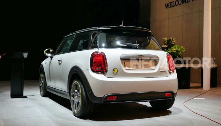 Mini elettrica: prezzi e caratteristiche della Mini Full Electric - Foto 10 di 14
