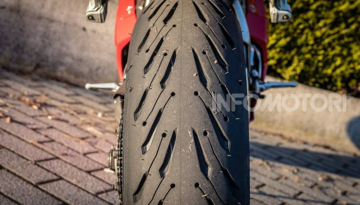 Test Michelin Road 5: lo pneumatico tuttofare del colosso francese - Foto 28 di 37