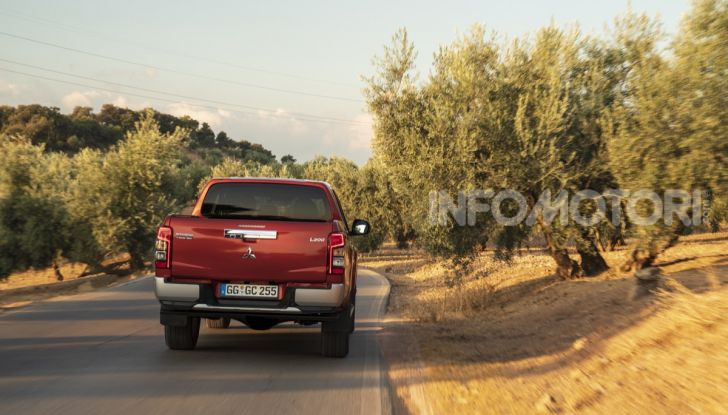 Prova nuovo Mitsubishi L200 2020: il pickup solido come la roccia! - Foto 22 di 44
