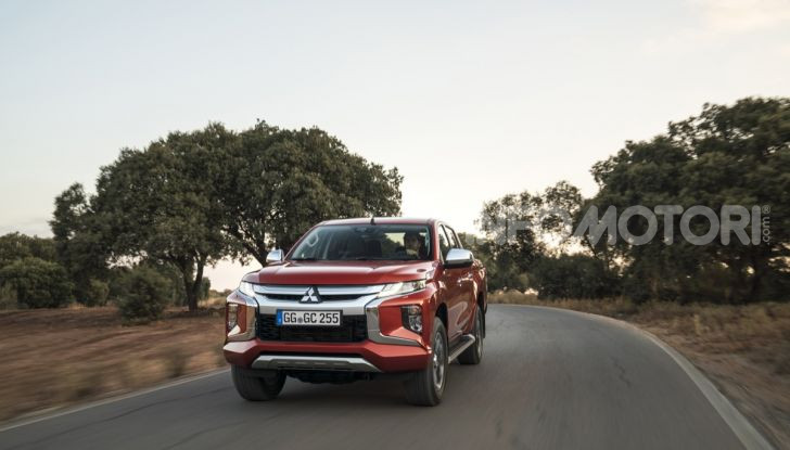 Prova nuovo Mitsubishi L200 2020: il pickup solido come la roccia! - Foto 13 di 44