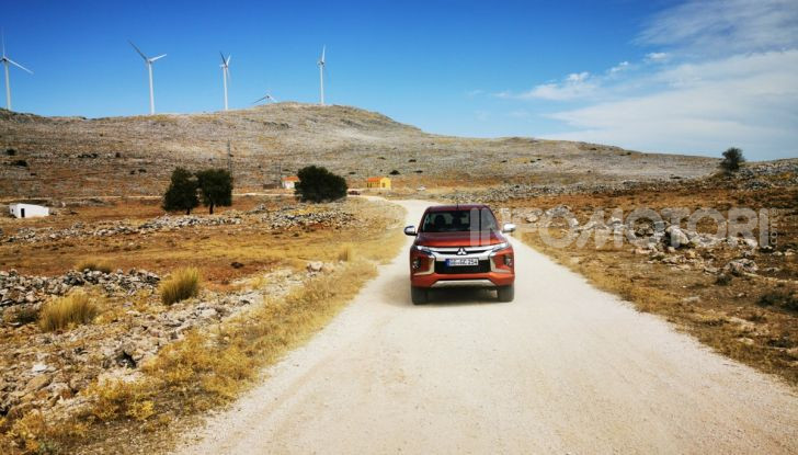 Prova nuovo Mitsubishi L200 2020: il pickup solido come la roccia! - Foto 6 di 44