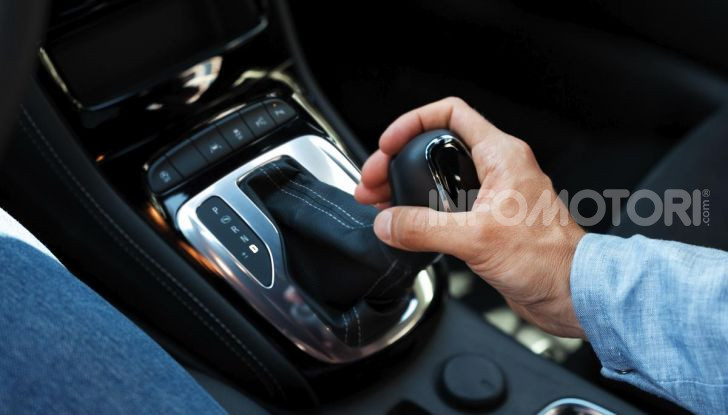 Le Sports Tourer di Opel tra le migliori Station Wagon del 2020 - Foto 3 di 26